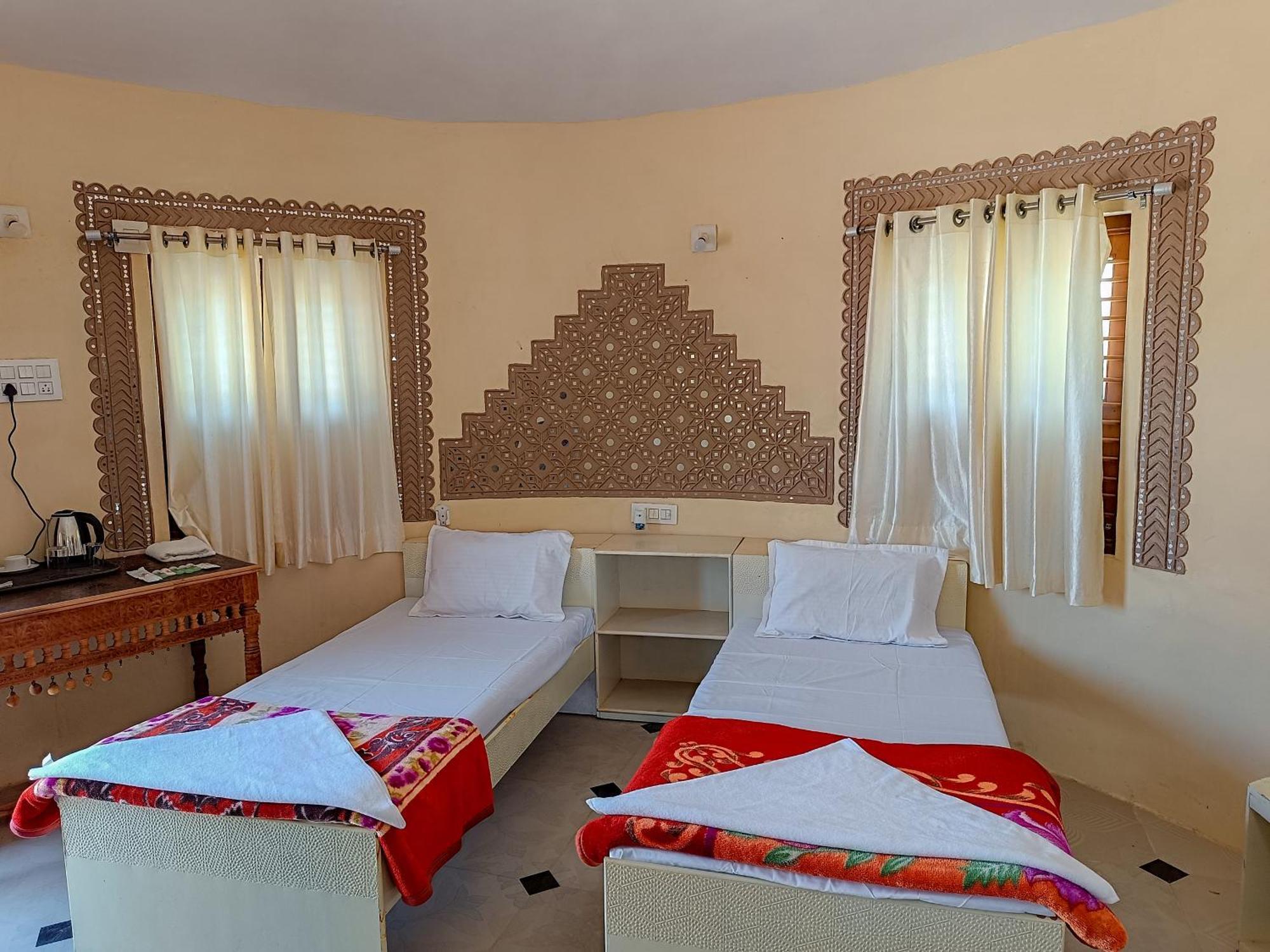 Dholavira Tourism Resort Bagian luar foto