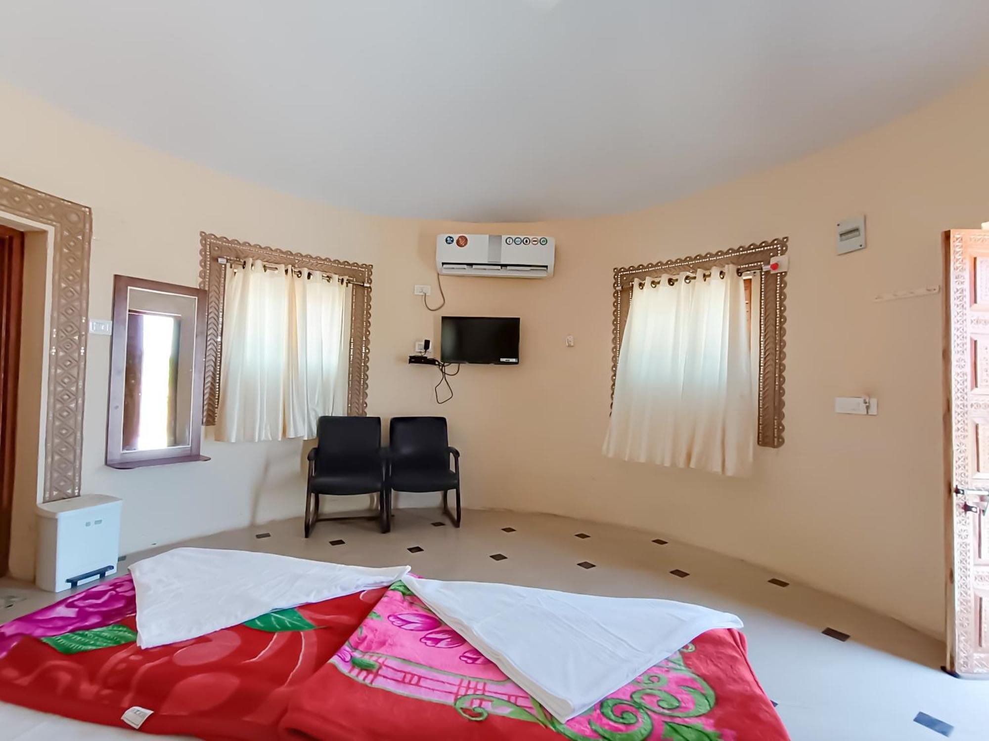 Dholavira Tourism Resort Bagian luar foto